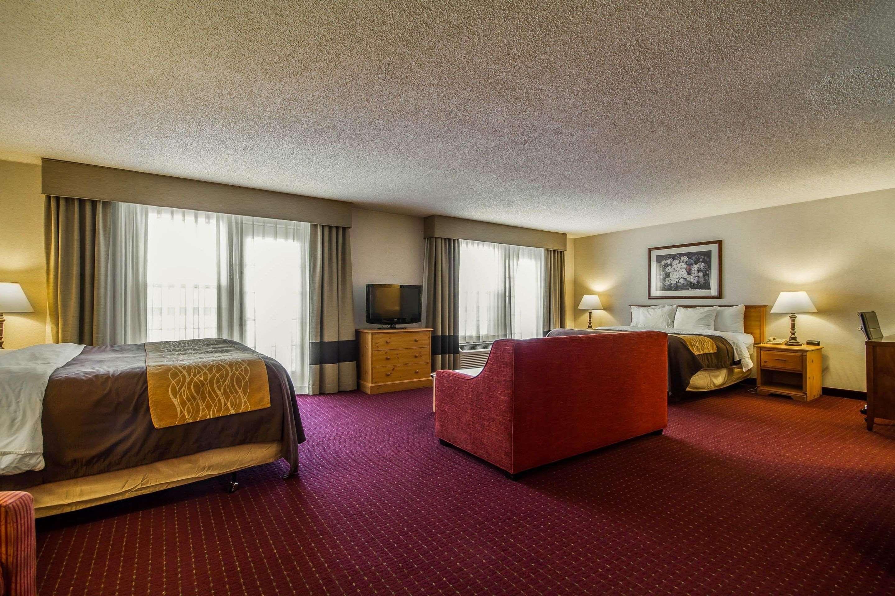 Comfort Inn Fond Du Lac Bagian luar foto