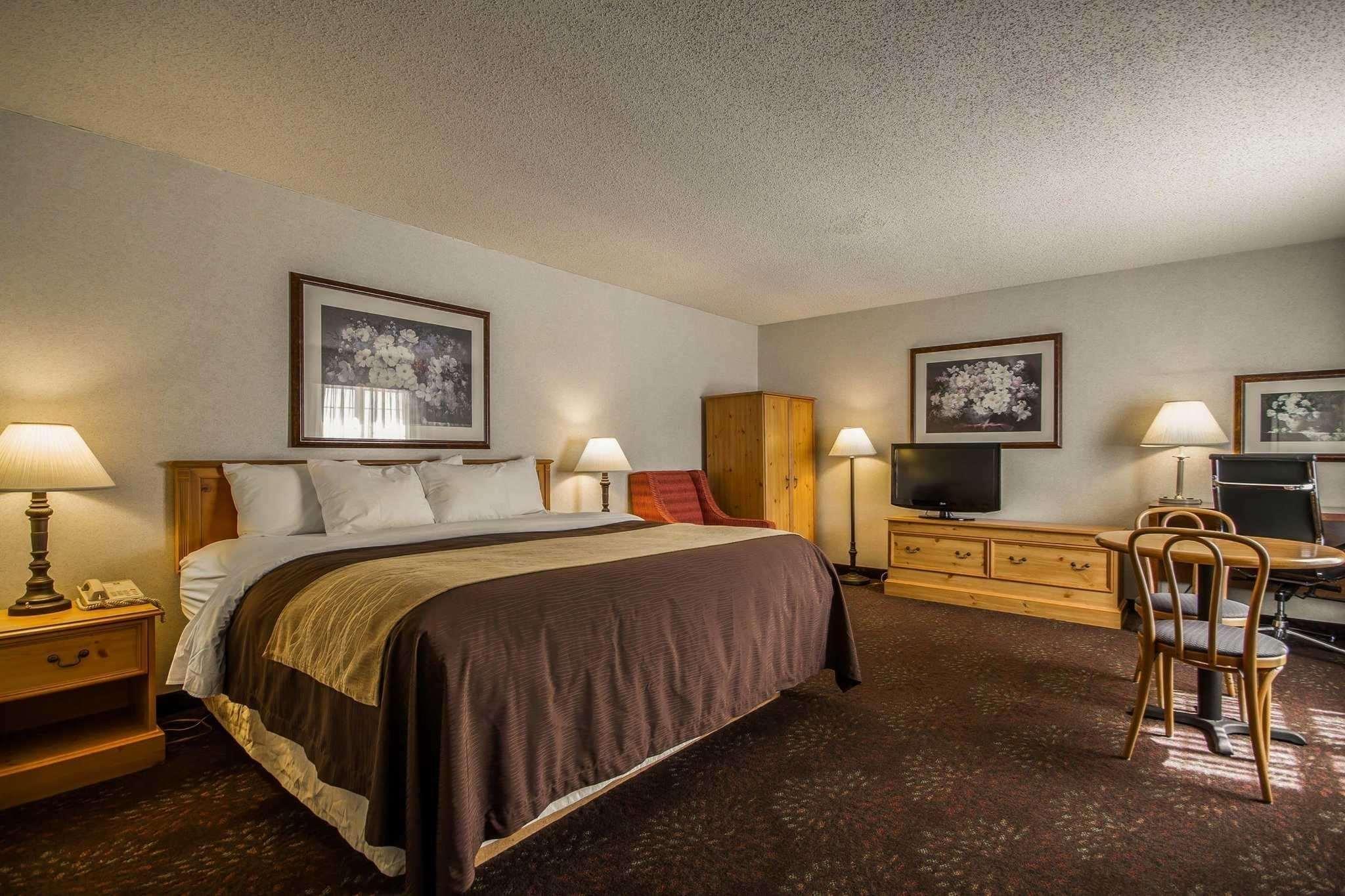 Comfort Inn Fond Du Lac Bagian luar foto